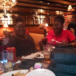 Meet your Posher, Kenneth